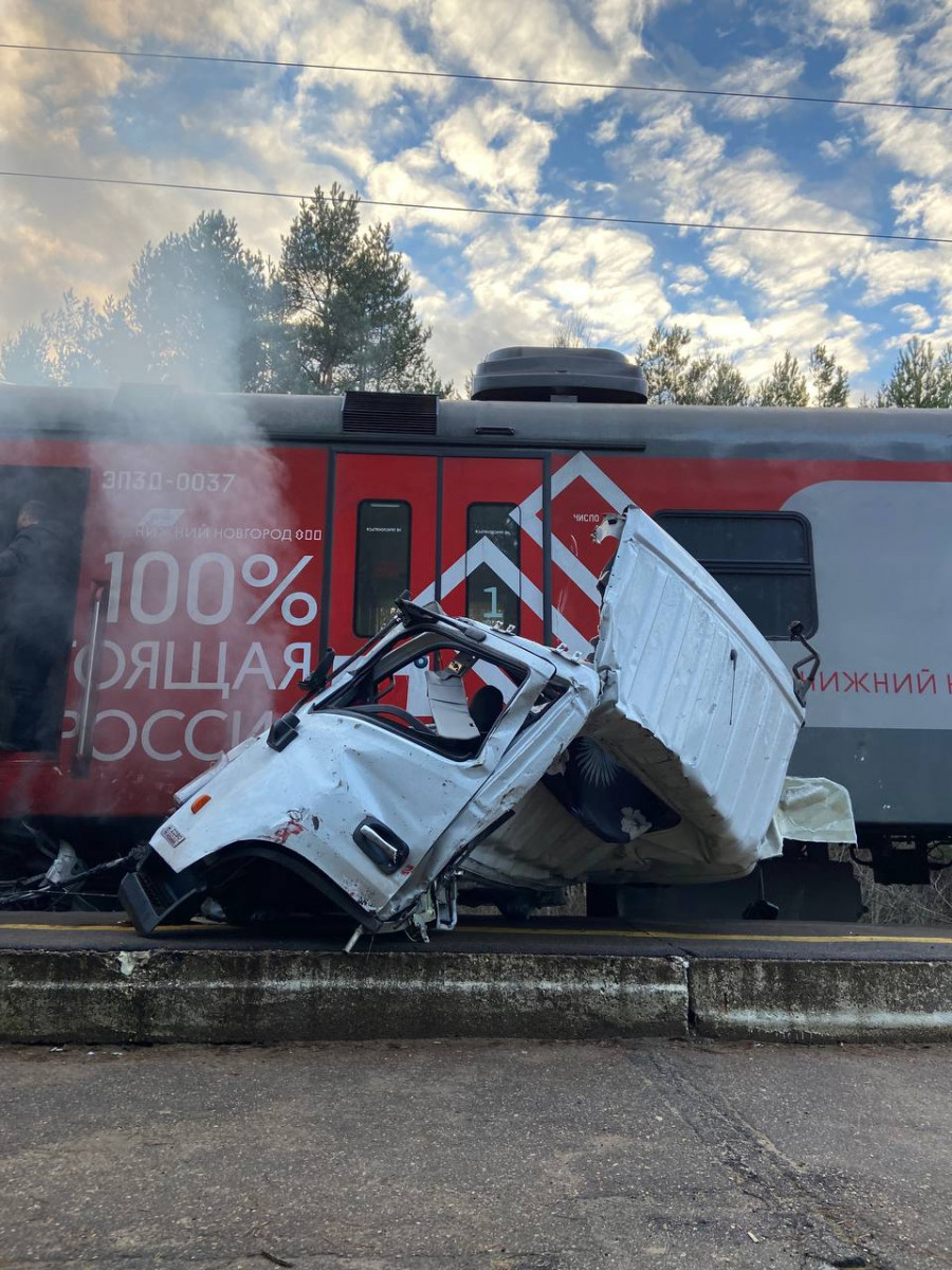 Движение поездов полностью восстановлено после смертельного ДТП под Заволжьем