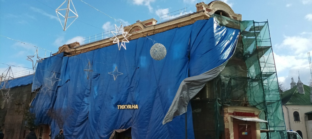 Дом Приспешниковых может обрушиться из-за незаконной перепланировки и углубления подвала