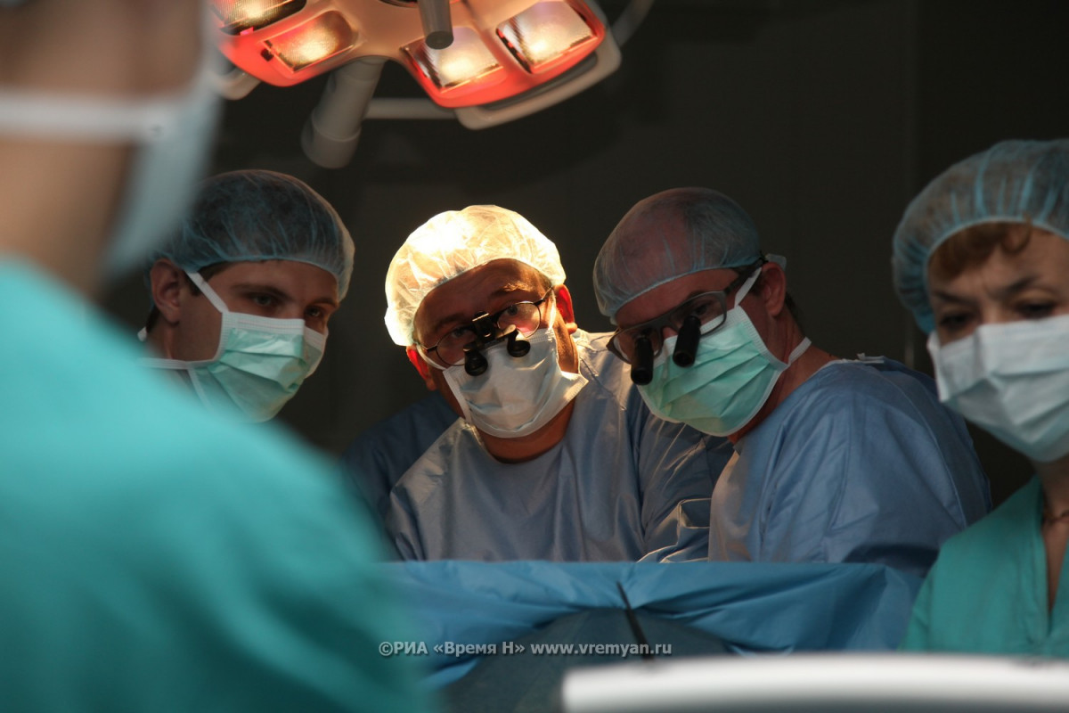 Нижегородские хирурги провели высокотехнологичную операцию пациенту с ишемическим инсультом