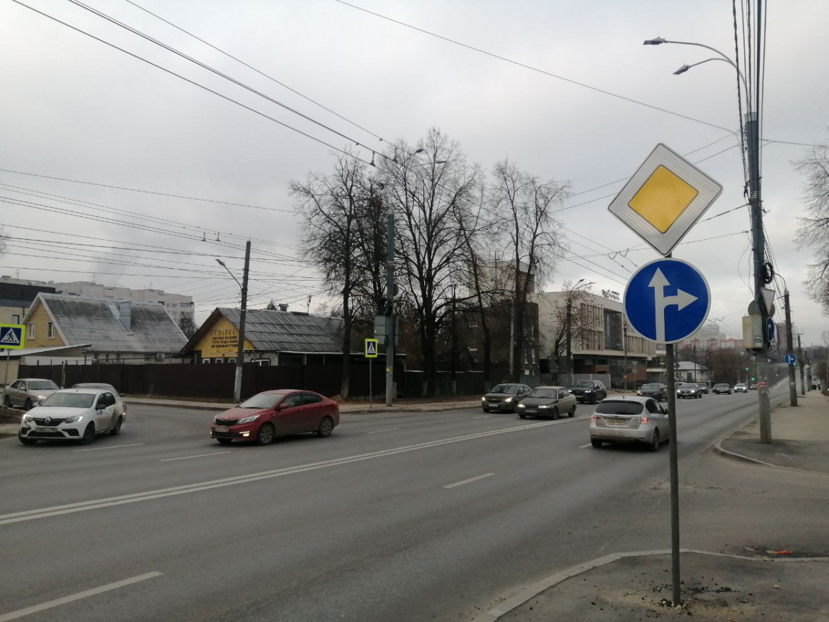 Левый поворот с Ванеева на Агрономическую все-таки запретили