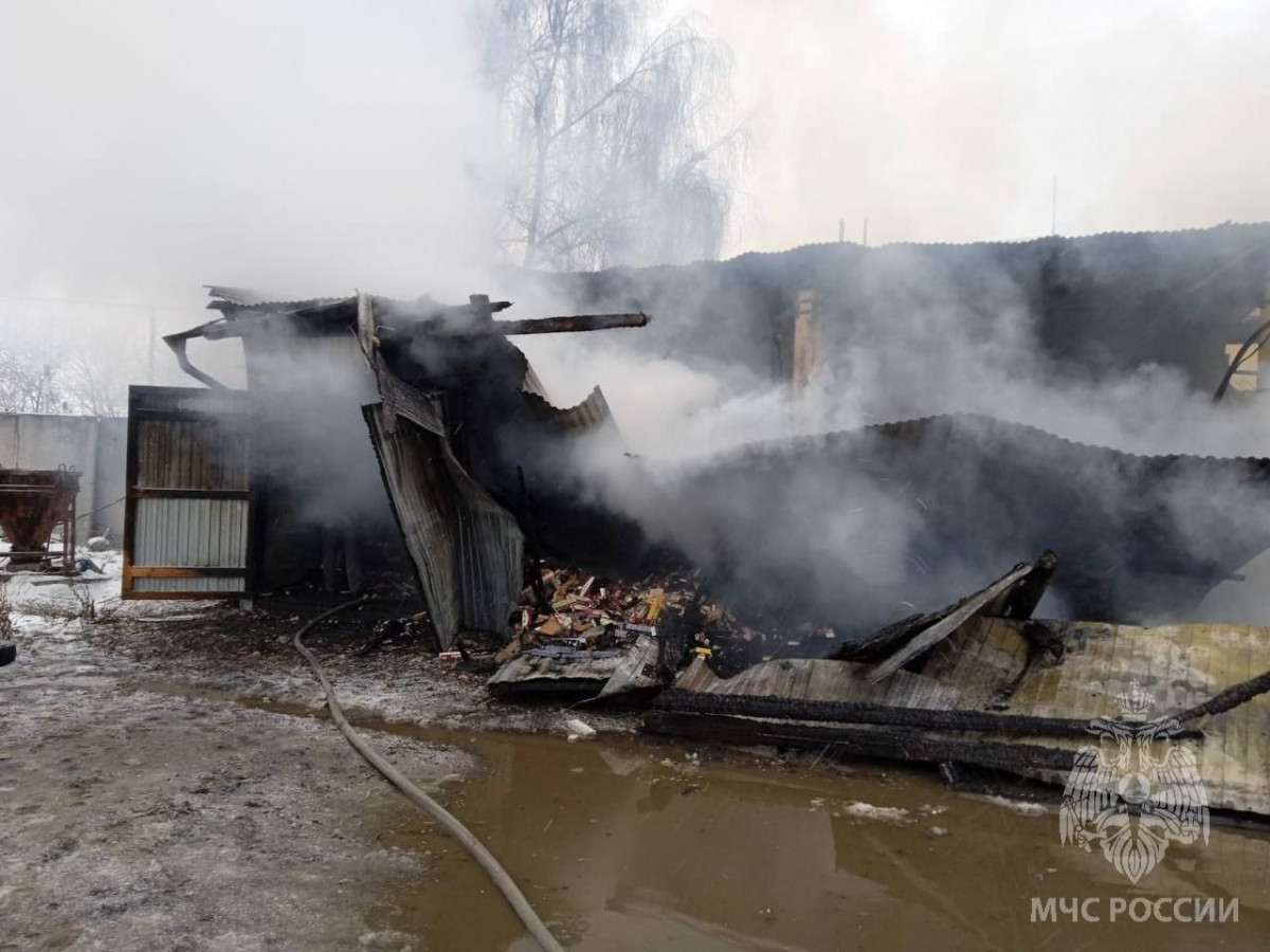 Склад сгорел в Балахне 25 ноября