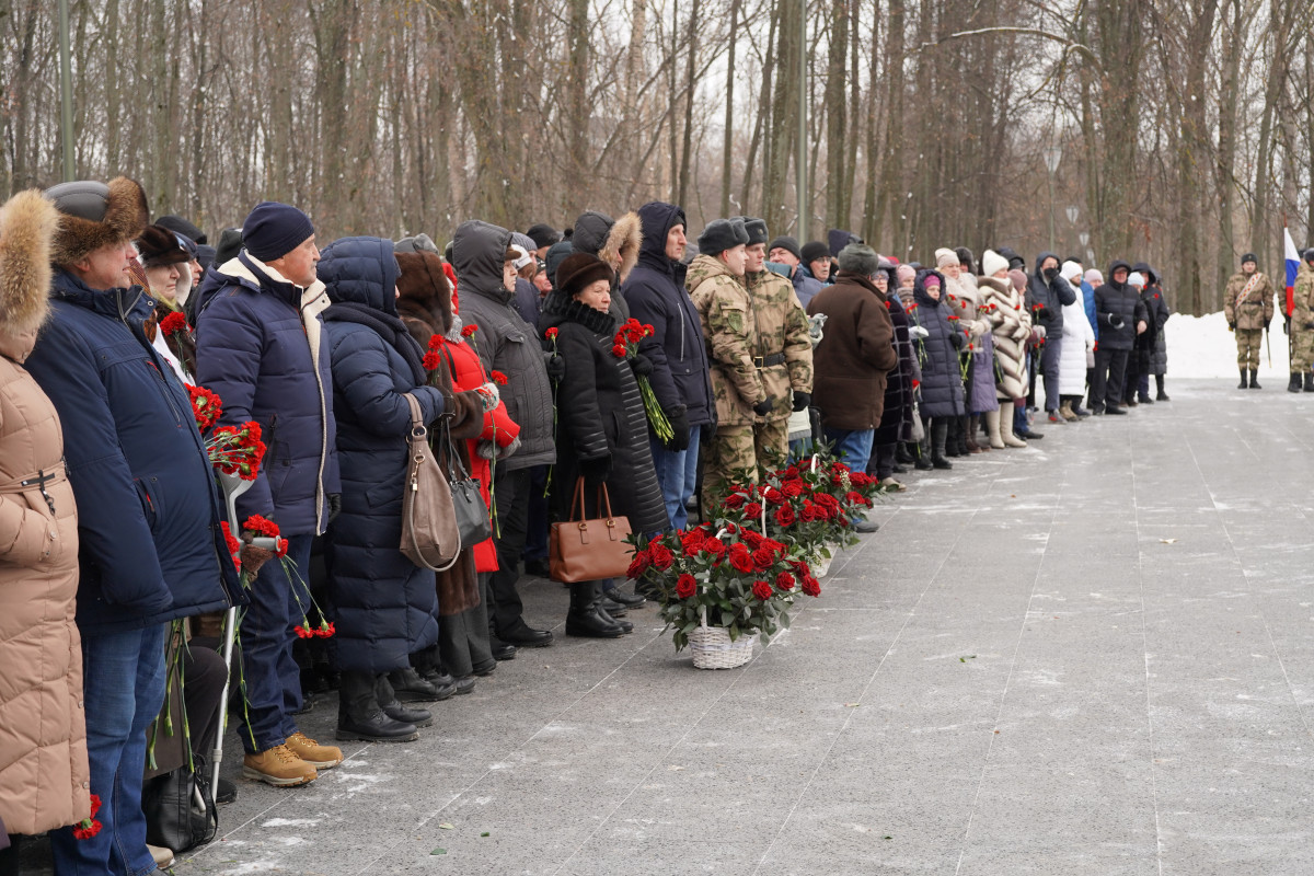 Нижегородцы почтили память земляков, погибших в Чечне и в ходе других военных конфликтов