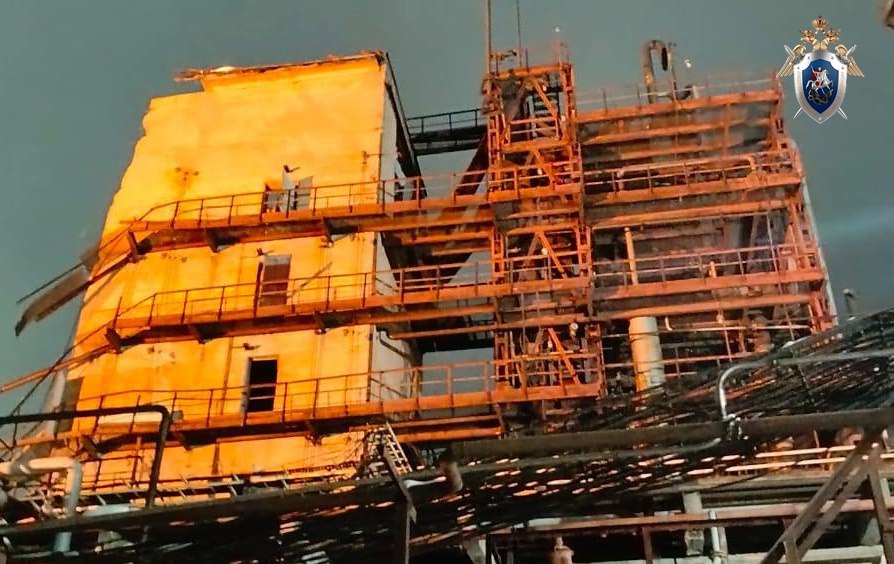 Доследственная проверка организована из-за обрушения конструкций здания на территории дзержинского предприятия