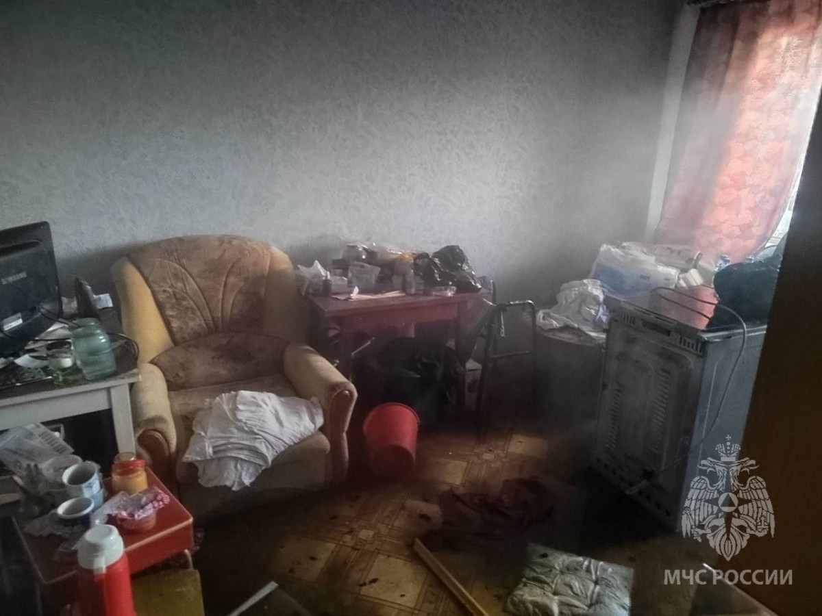 Женщина пострадала на пожаре из-за неосторожного курения в Павлове