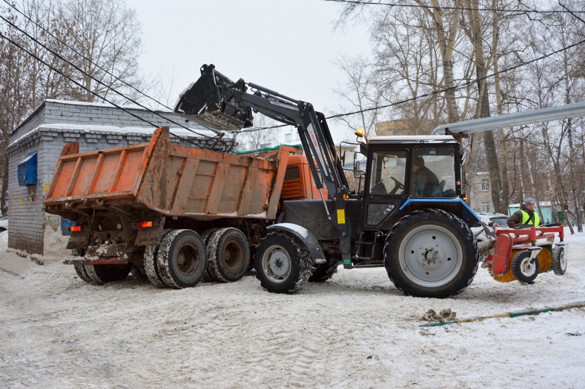 Более 200 тысяч кубометров снега вывезли из Нижнего Новгорода в праздники
