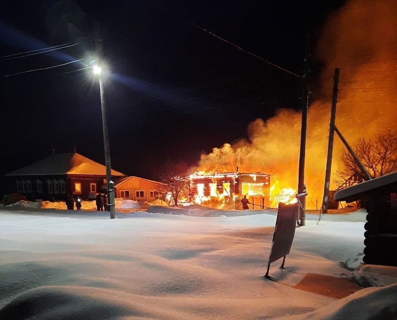Мужчина пострадал на пожаре в Семеновском округе