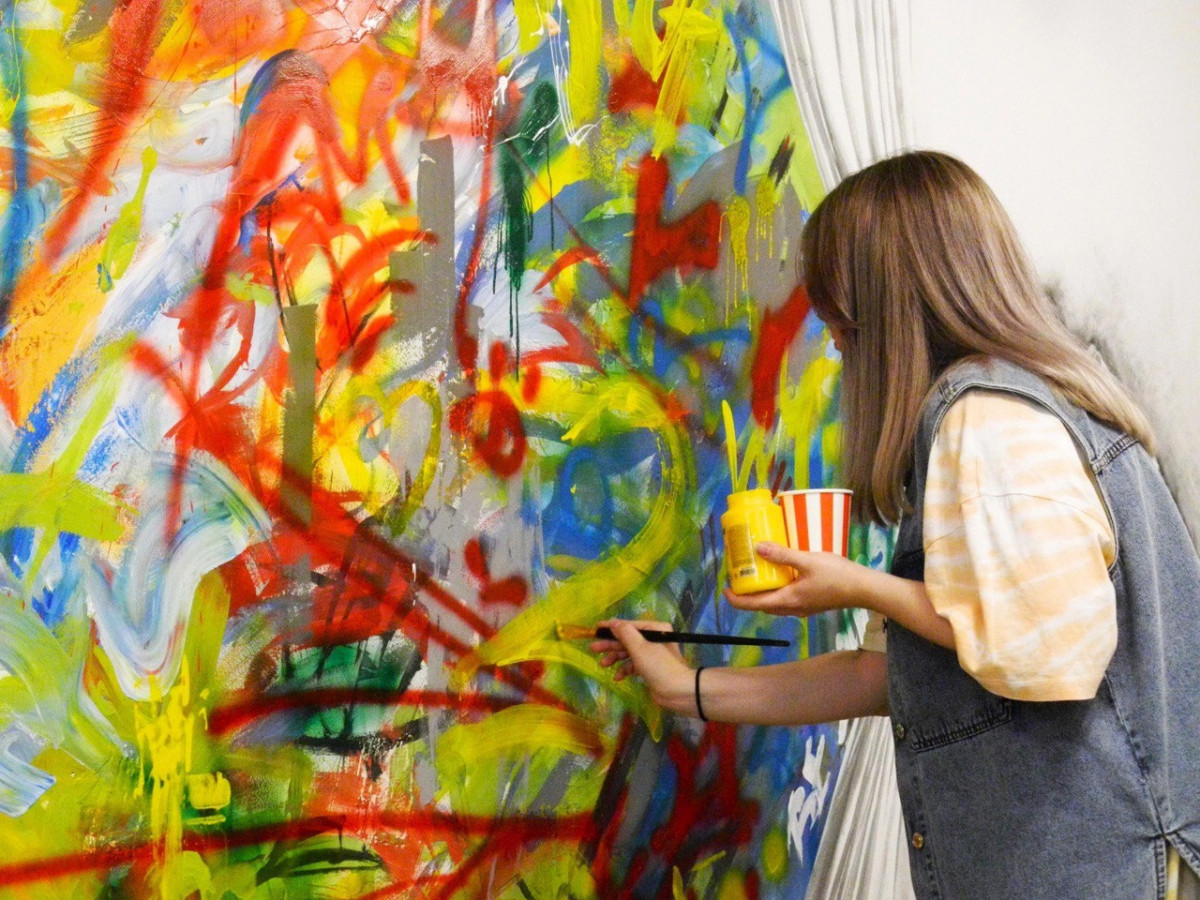 работа художнику роспись москва