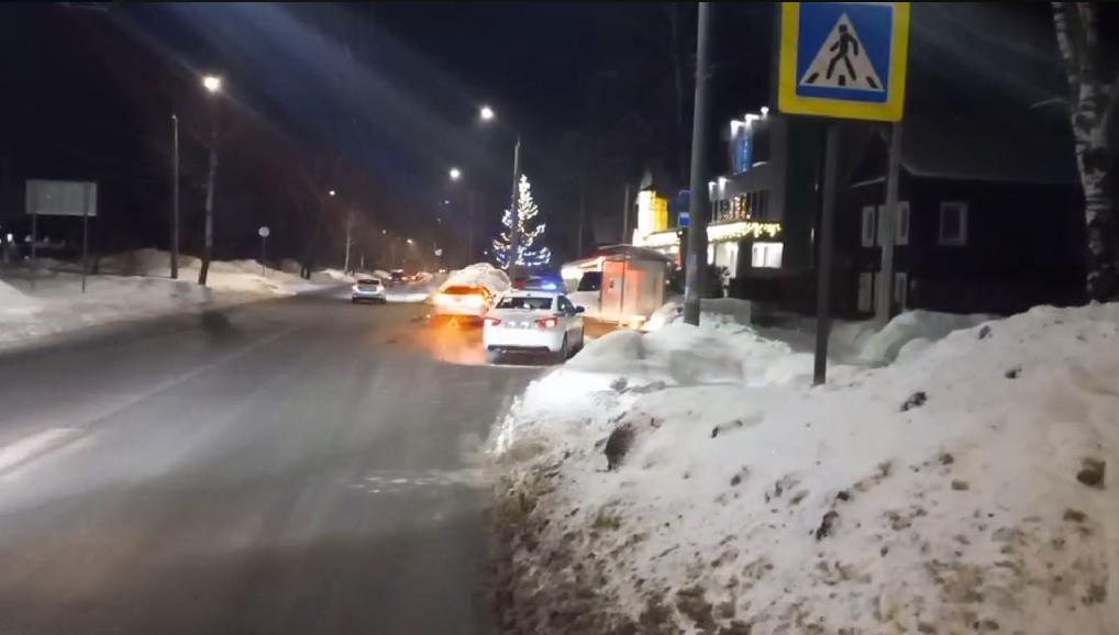 Автоледи сбила ребенка на пешеходном переходе в Нижнем Новгороде