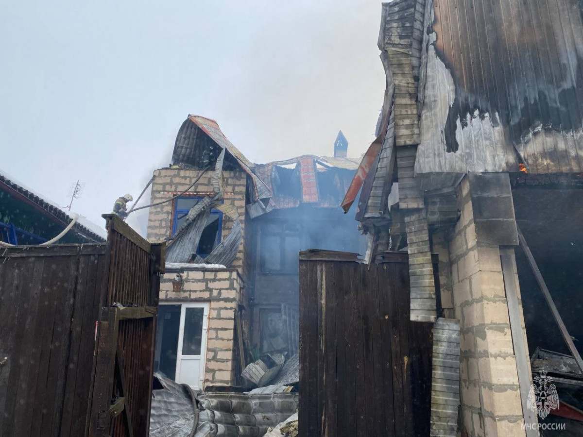 Частный дом сгорел в Сосновском округе