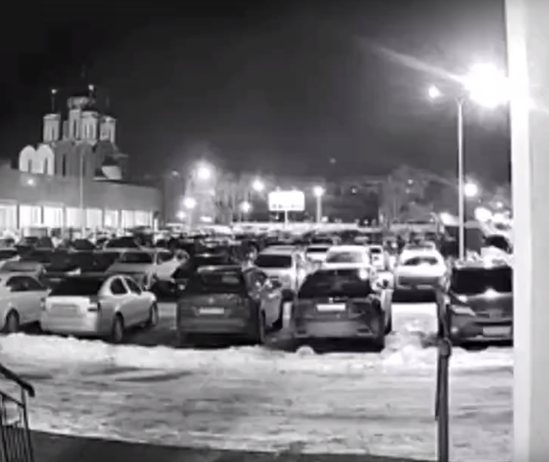 Появилось видео перехвата беспилотников в Дзержинске 1 марта