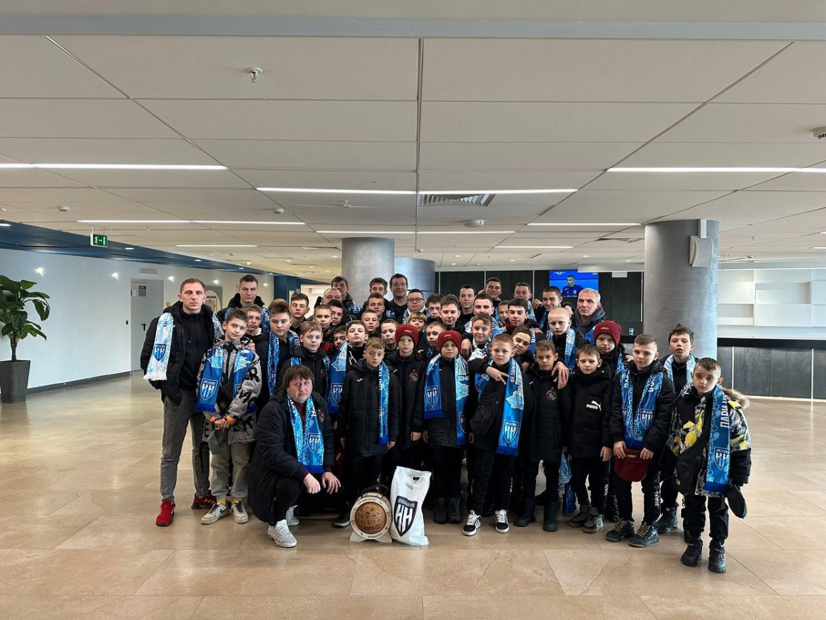 Юные футболисты из ДНР посетили матч «Пари НН»
