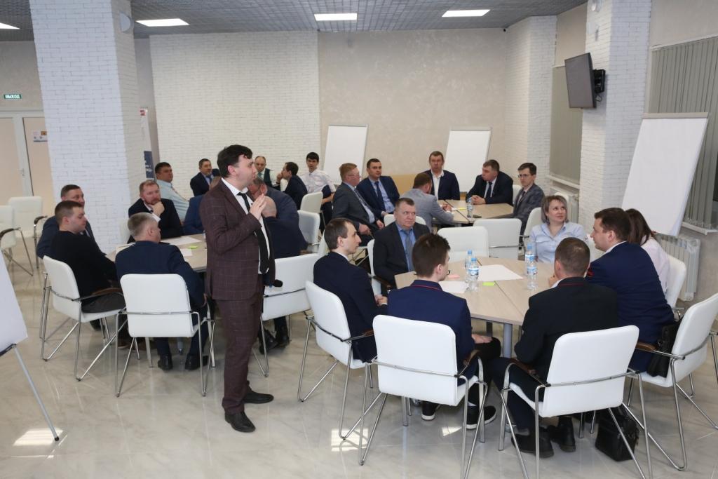 Стратегическая сессия по совершенствованию перевозочного процесса прошла на ГЖД