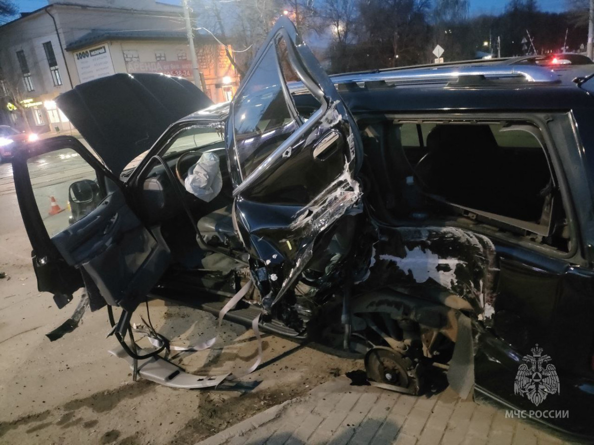 Два человека пострадали в ДТП с трамваем в Нижнем Новгороде