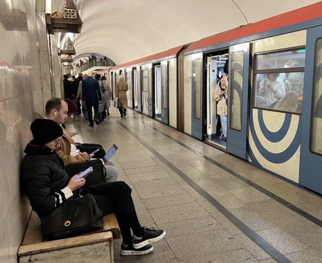 Нижегородцы стали чаще бывать в Москве и реже читать в метро