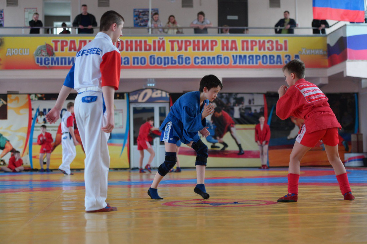 Турнир по самбо в Дзержинске собрал более 50 спортсменов