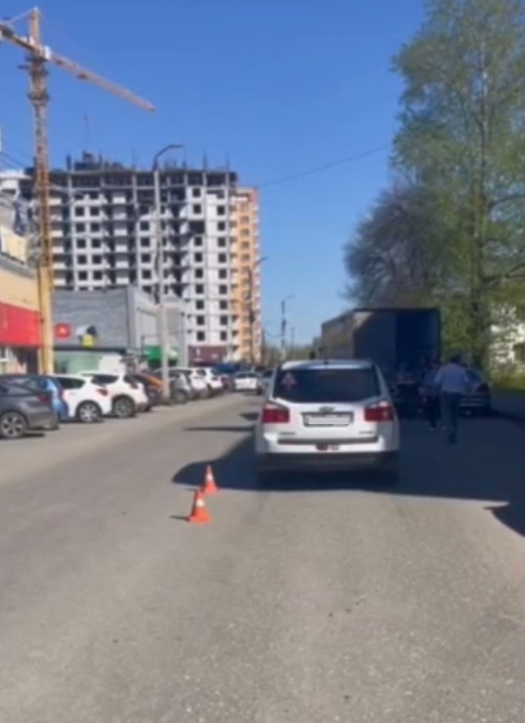 Иномарка наехала на детей в Кстове