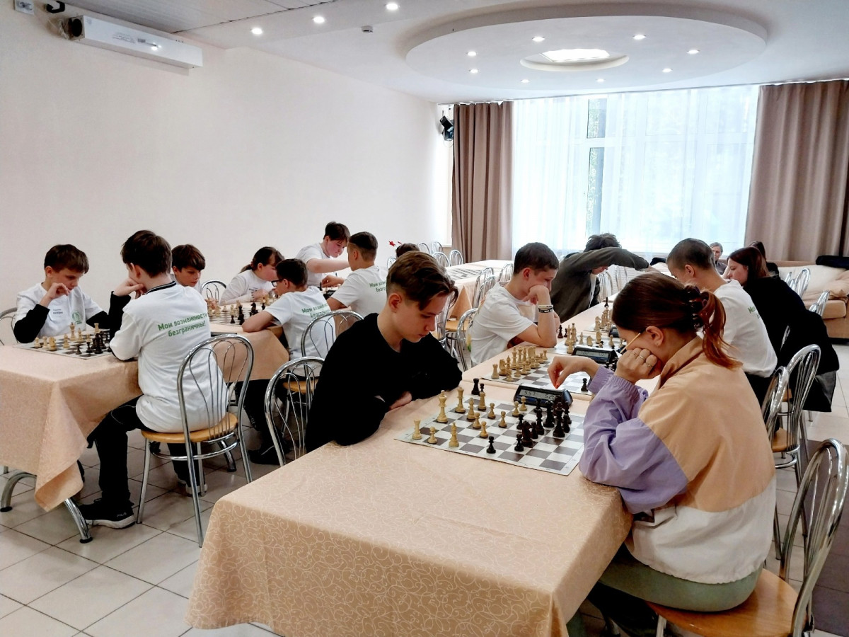 Более 60 шахматистов стали участниками городского турнира, посвященного Дню Победы