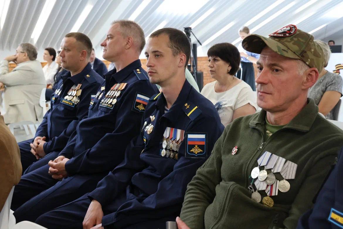 Более 13 тысяч обращений отработал за год нижегородский филиал фонда «Защитники Отечества»