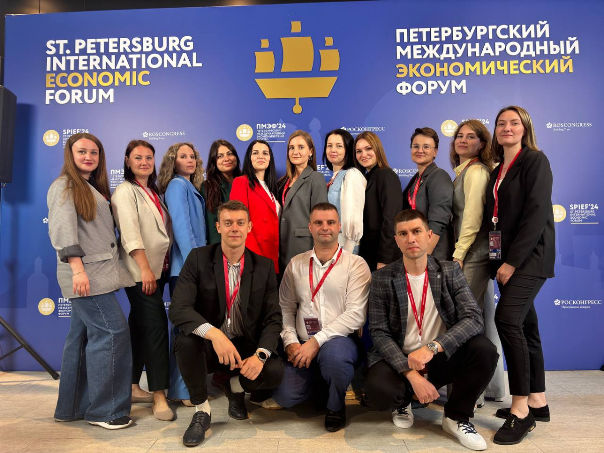 Сотрудники выксунского завода ОМК представили компанию на Международном молодежном экономическом форуме