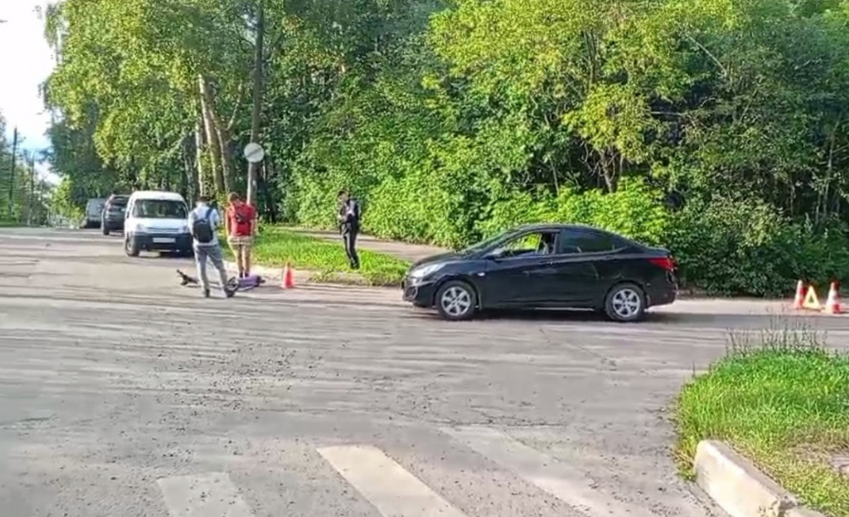Дети на самокате попали в ДТП в Нижнем Новгороде