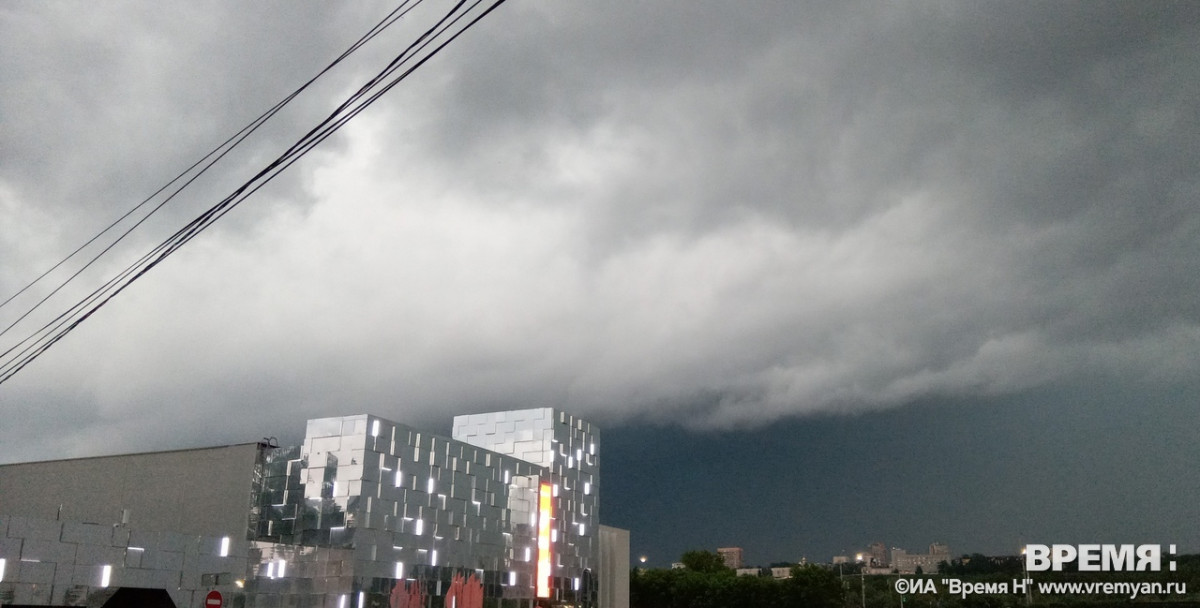 Жителей Нижнего Новгорода предупреждают о залповых ливнях
