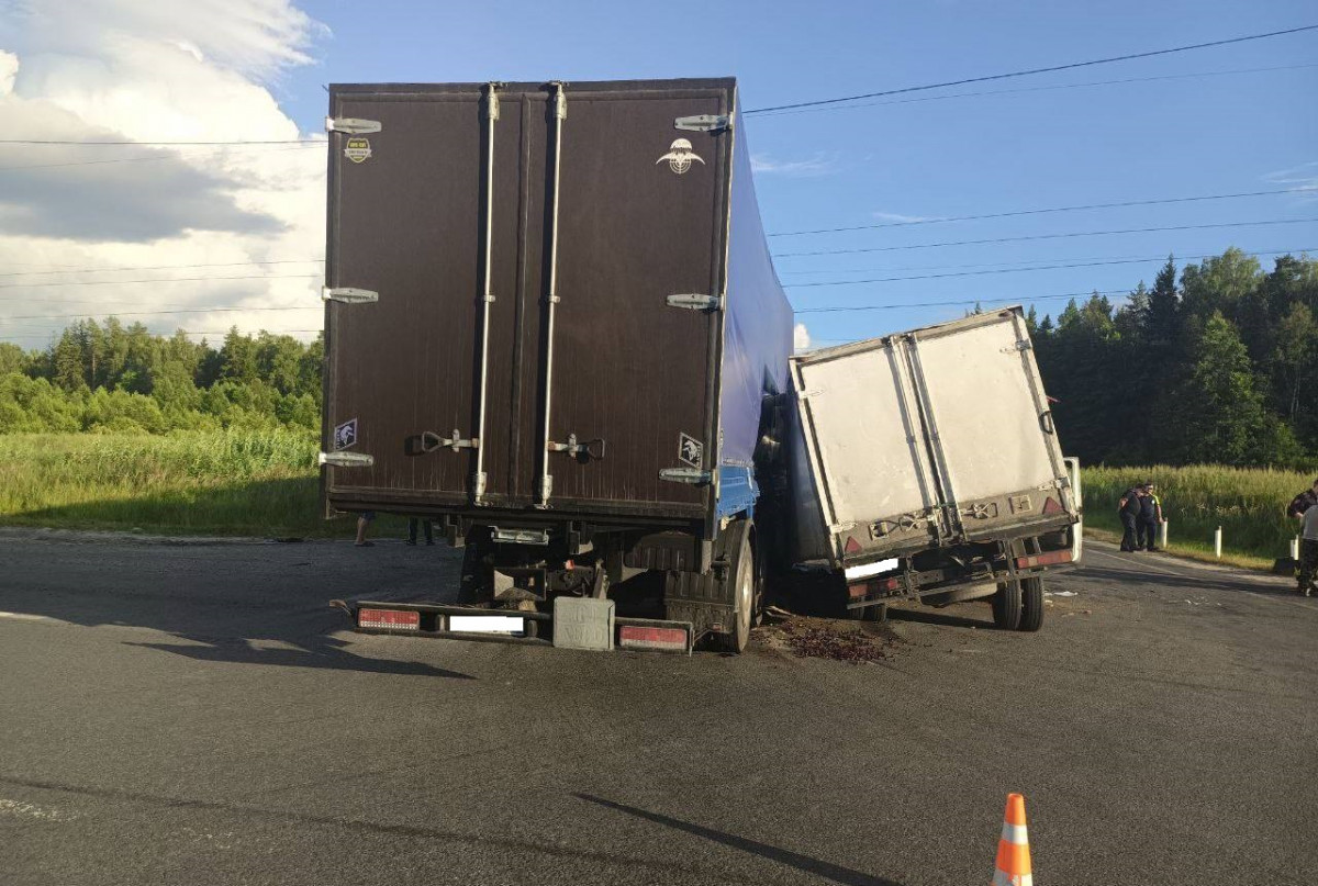Уголовное дело возбуждено по факту смертельного ДТП в Володарском округе