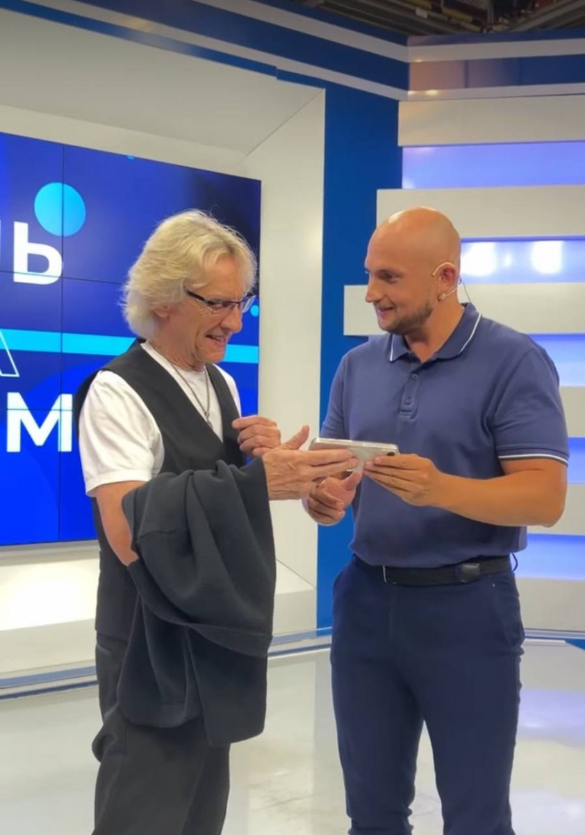 Музыкант Сергей Беликов оценил песню ведущего «Волги» и певца Олега Пикунова