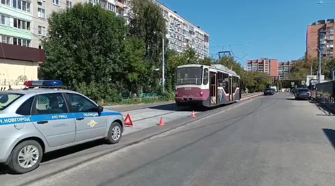 Пенсионерка пострадала при падении в трамвае в Нижнем Новгороде