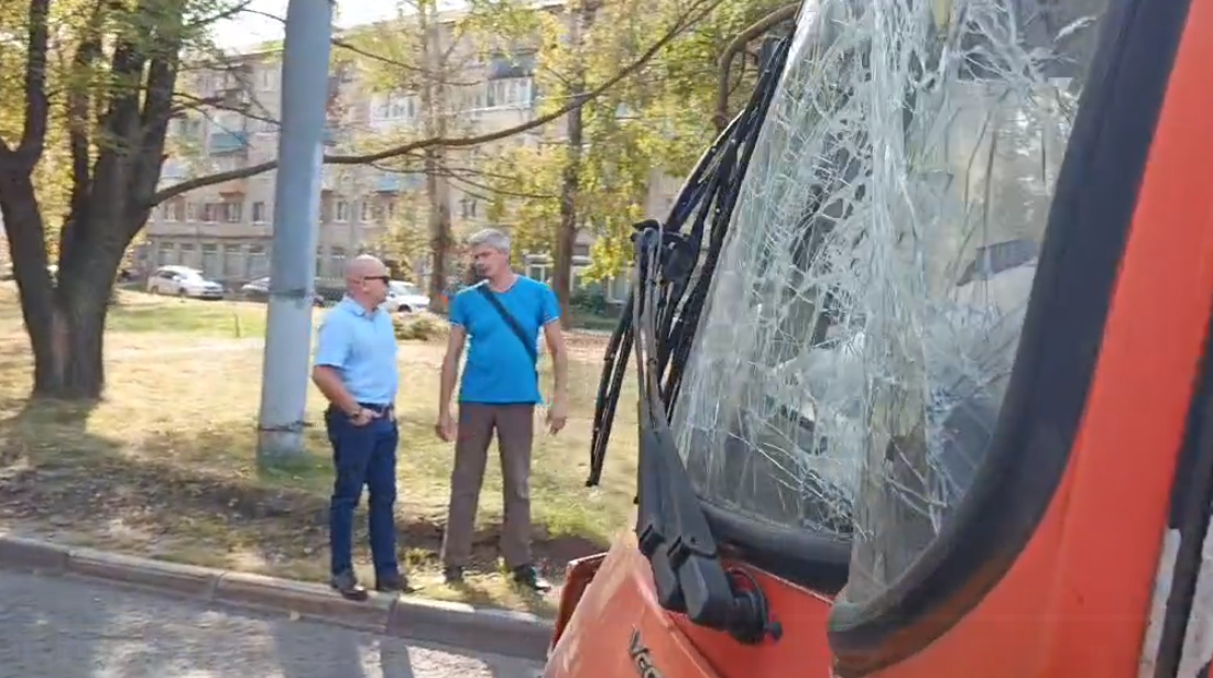 Двое детей и взрослый пострадали в ДТП на проспекте Ленина 18 сентября
