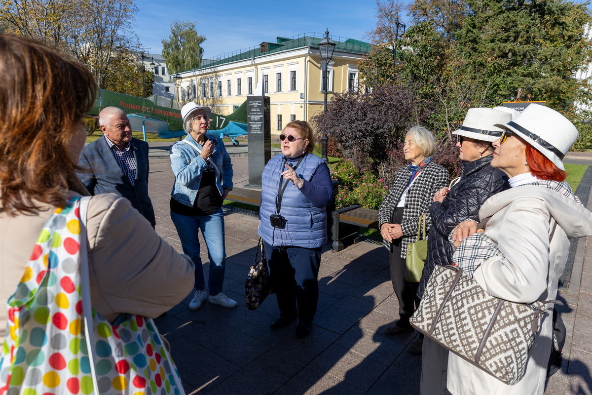 Праздничный культпоход для пенсионеров Нижнего Новгорода прошел в честь Дня пожилого человека