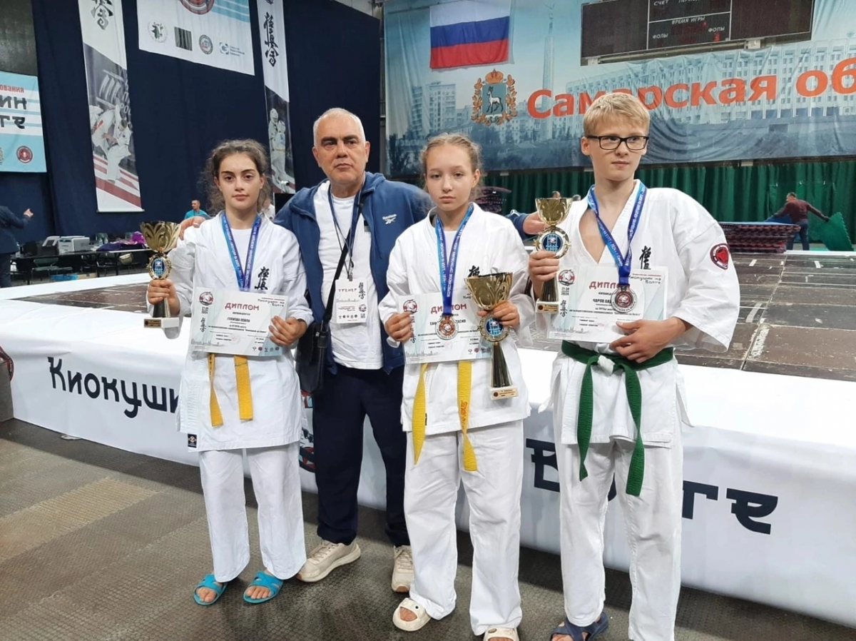 Нижегородские спортсмены собрали на Всероссийских соревнованиях по киокушин коллекцию наград