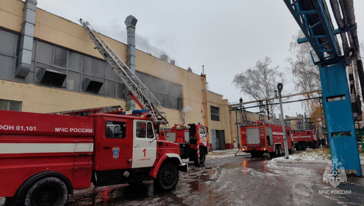 Пожар произошел в промышленном предприятии на проспекте Гагарина