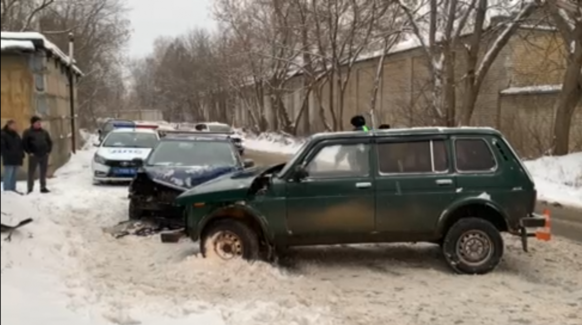Женщина и девочка пострадали в ДТП в Дзержинске 9 декабря