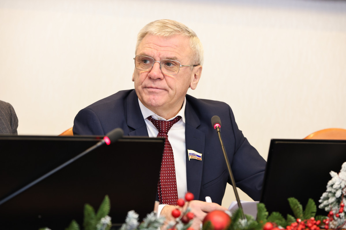 Люлин: с 2025 года размер пособия при усыновлении детей вырастет более, чем на 200 тысяч рублей