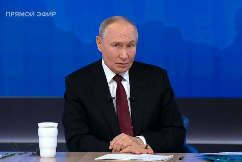 Владимир Путин призвал укреплять первичное звено здравоохранения в регионах