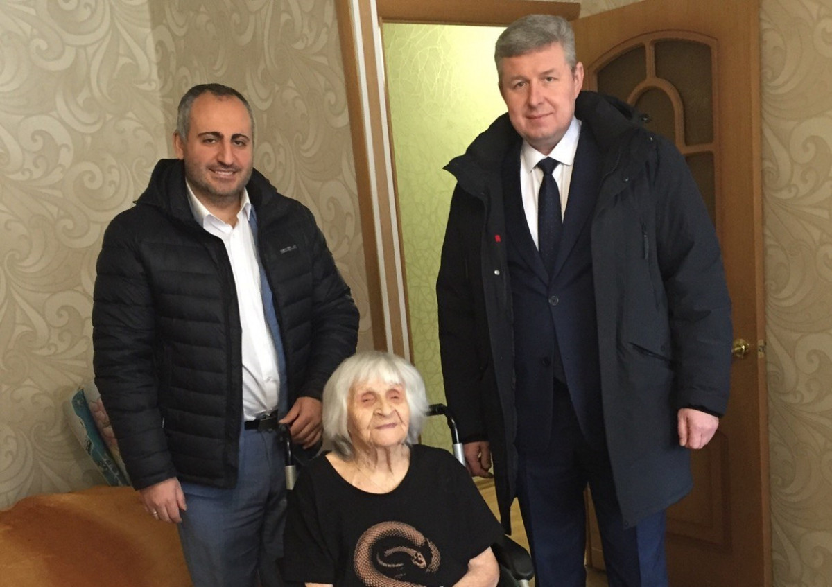103-летнюю участницу Великой Отечественной войны Ефимию Репетилову поздравили в Ленинском районе