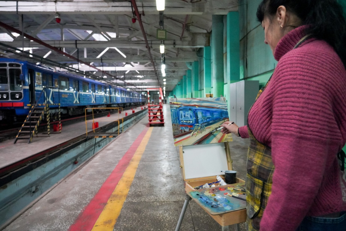 Депо нижегородского метрополитена на один день стало студией для художников