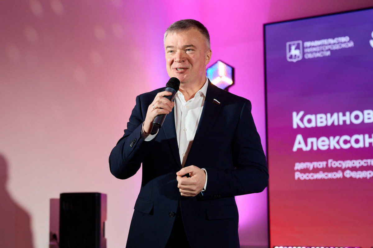 Артём Кавинов отметил важность работы муниципальных депутатов