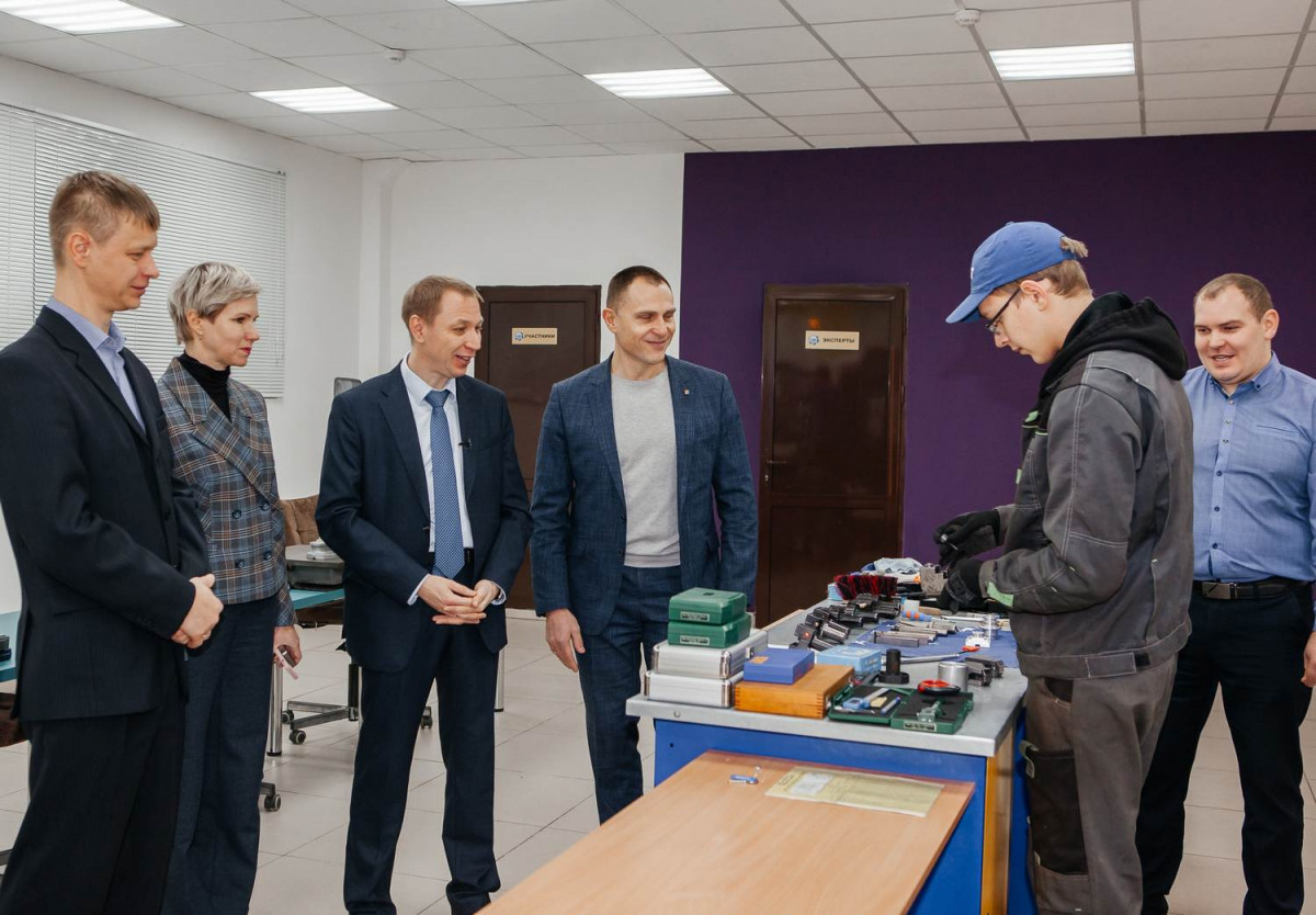 Девять мастерских модернизируют в Павловском автомеханическом техникуме