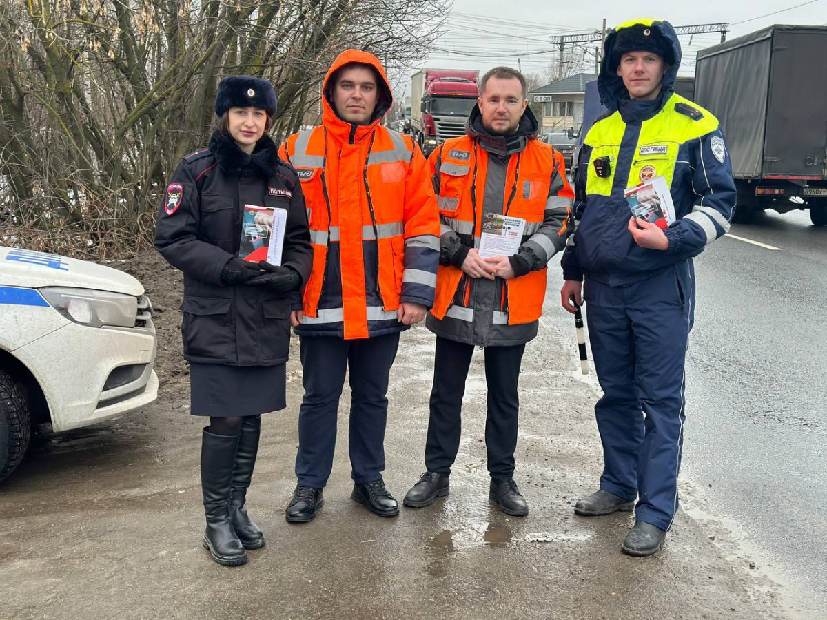Работники ГЖД организовали рейды на оживлённых переездах в Нижегородской области
