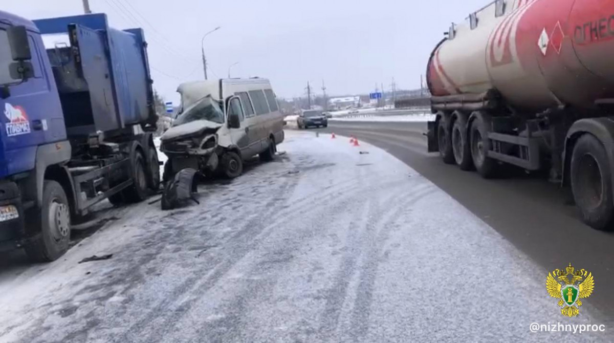 Стали известны ДТП с рейсовым автобусом в селе Большая Ельня