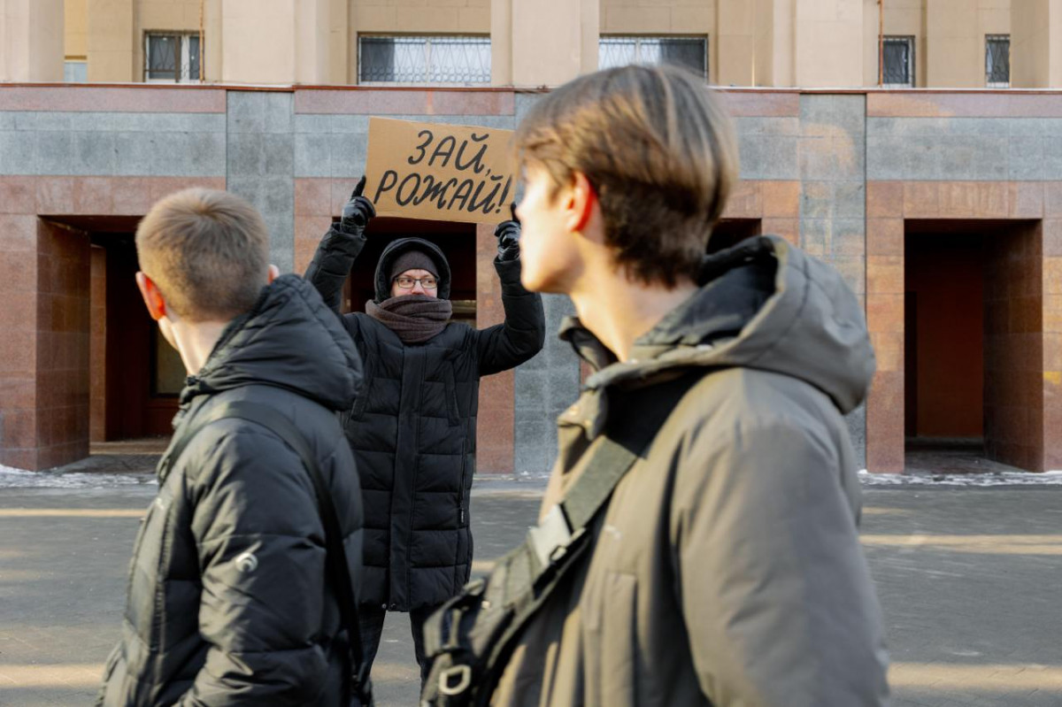 Флешмоб в поддержку материнства прошел в Нижнем Новгороде