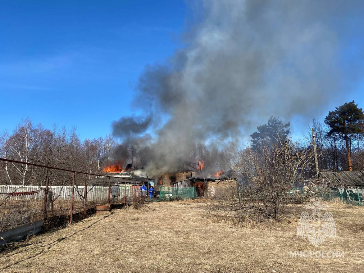 Мужчину госпитализировали после пожара в Балахнинском округе