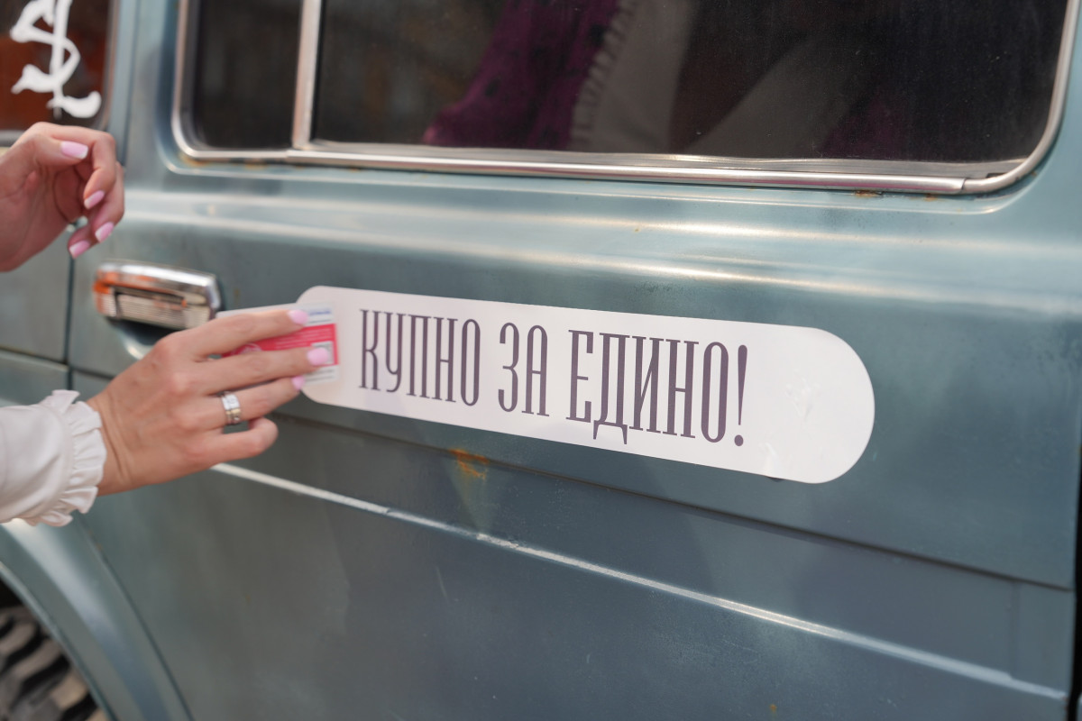 Нижегородские волонтеры отправили 33-й внедорожник на СВО