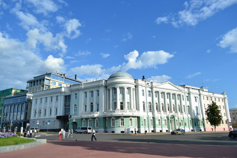 Фасад главного корпуса ПИМУ в центре Нижнего Новгорода отреставрируют в 2026 году