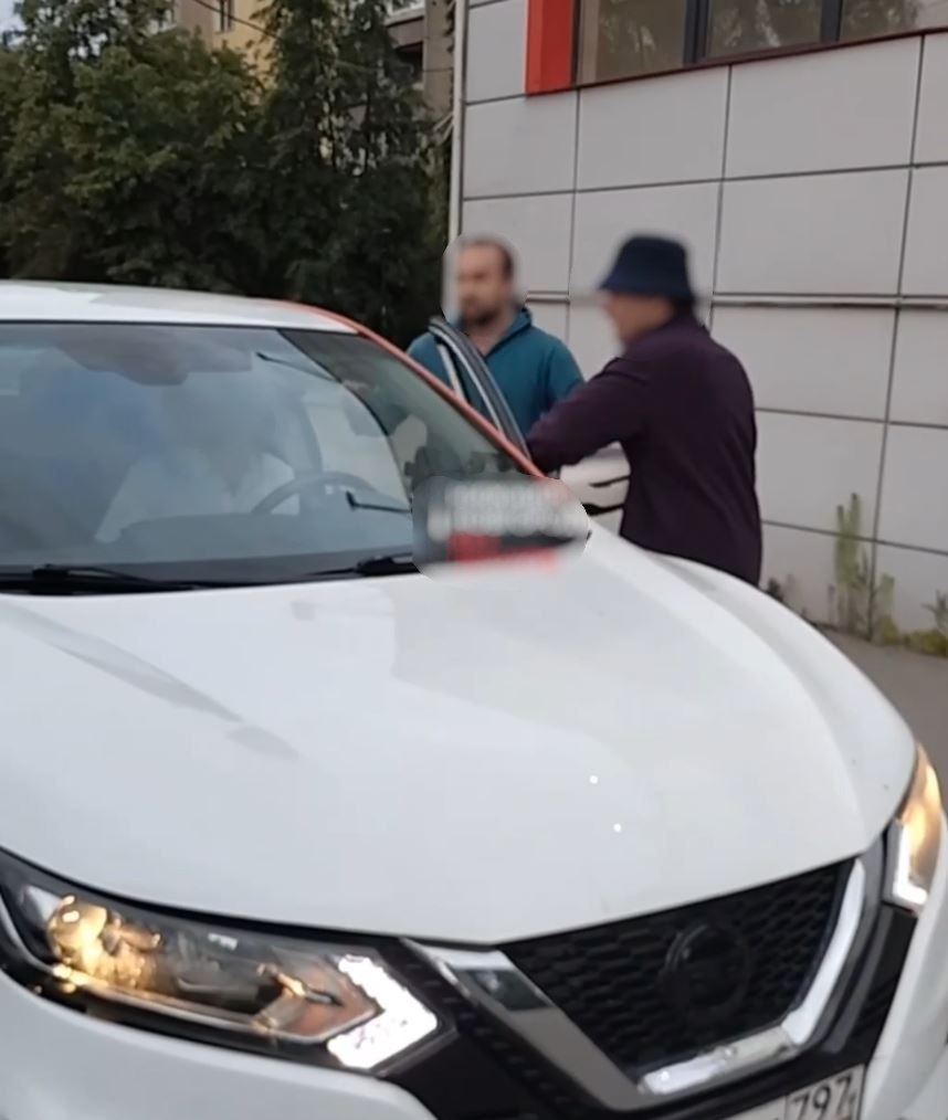 Установлен водитель каршерингового автомобиля, сбившего женщину улице Народной в Нижнем Новгороде