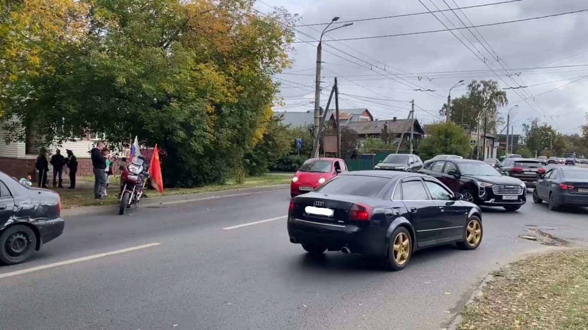 Мотоциклист попал в больницу после столкновения с иномаркой в Нижнем Новгороде