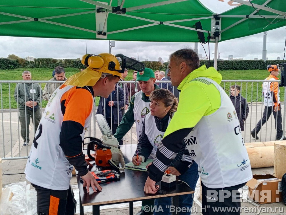 bdcbee40−3103−48bb-a20f-e61b294afffd