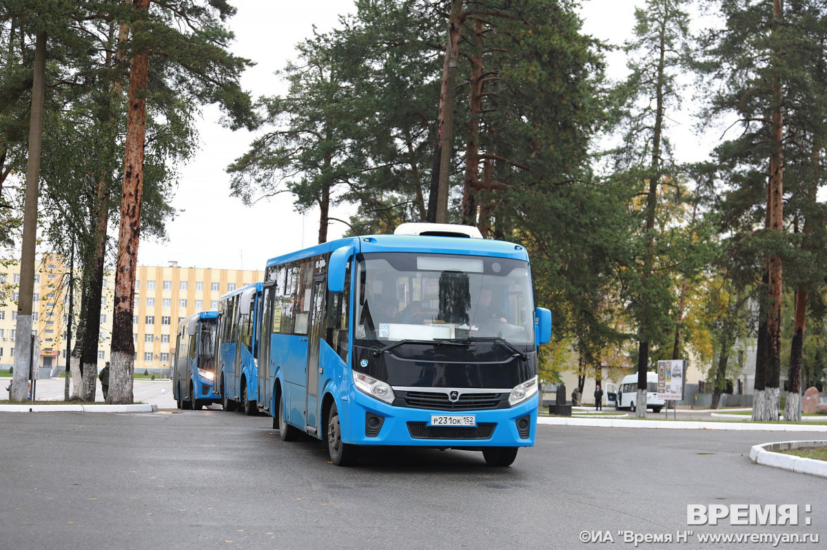Первые 50 нижегородских призывников отправились к месту армейской службы