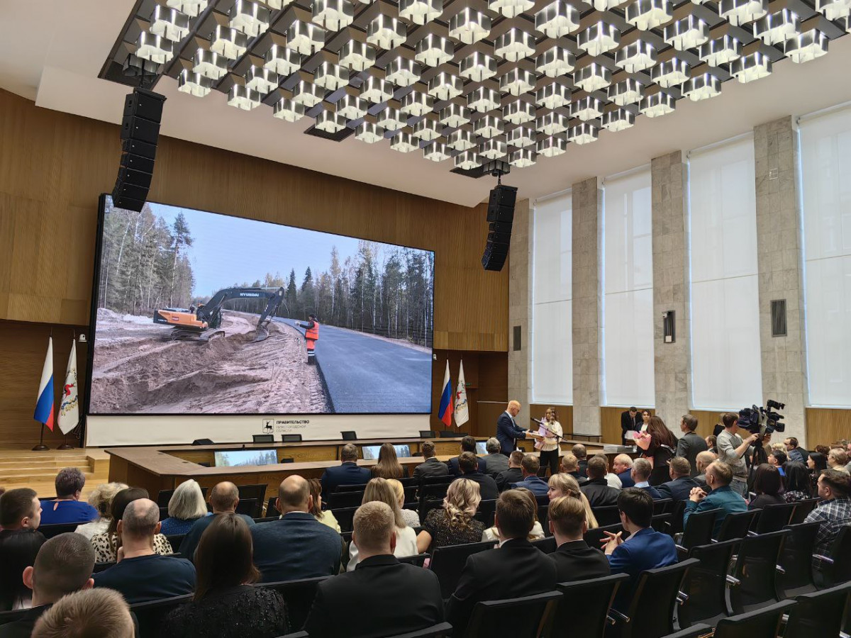 Лучшие нижегородские дорожники получили награды в честь праздника